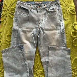 Levi's Women's Soft Blue Straight Leg Jeans